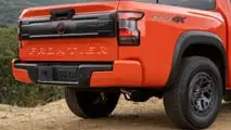 2025 Nissan Frontier
