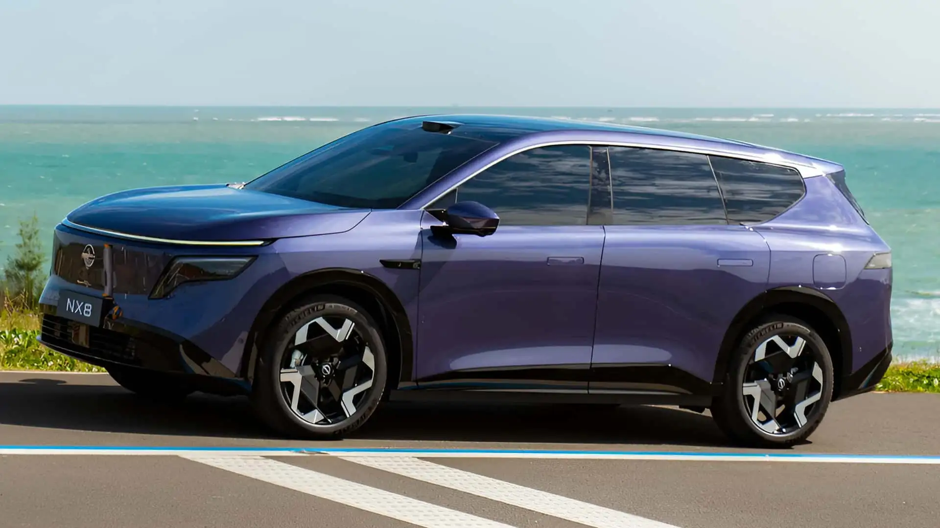 Nissan NX8 estreia com 1.450 km, sistema EREV e já roda no Brasil