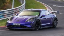 Porsche Taycan Turbo GT Manthey stabilisce il record sul giro al Nurburgring