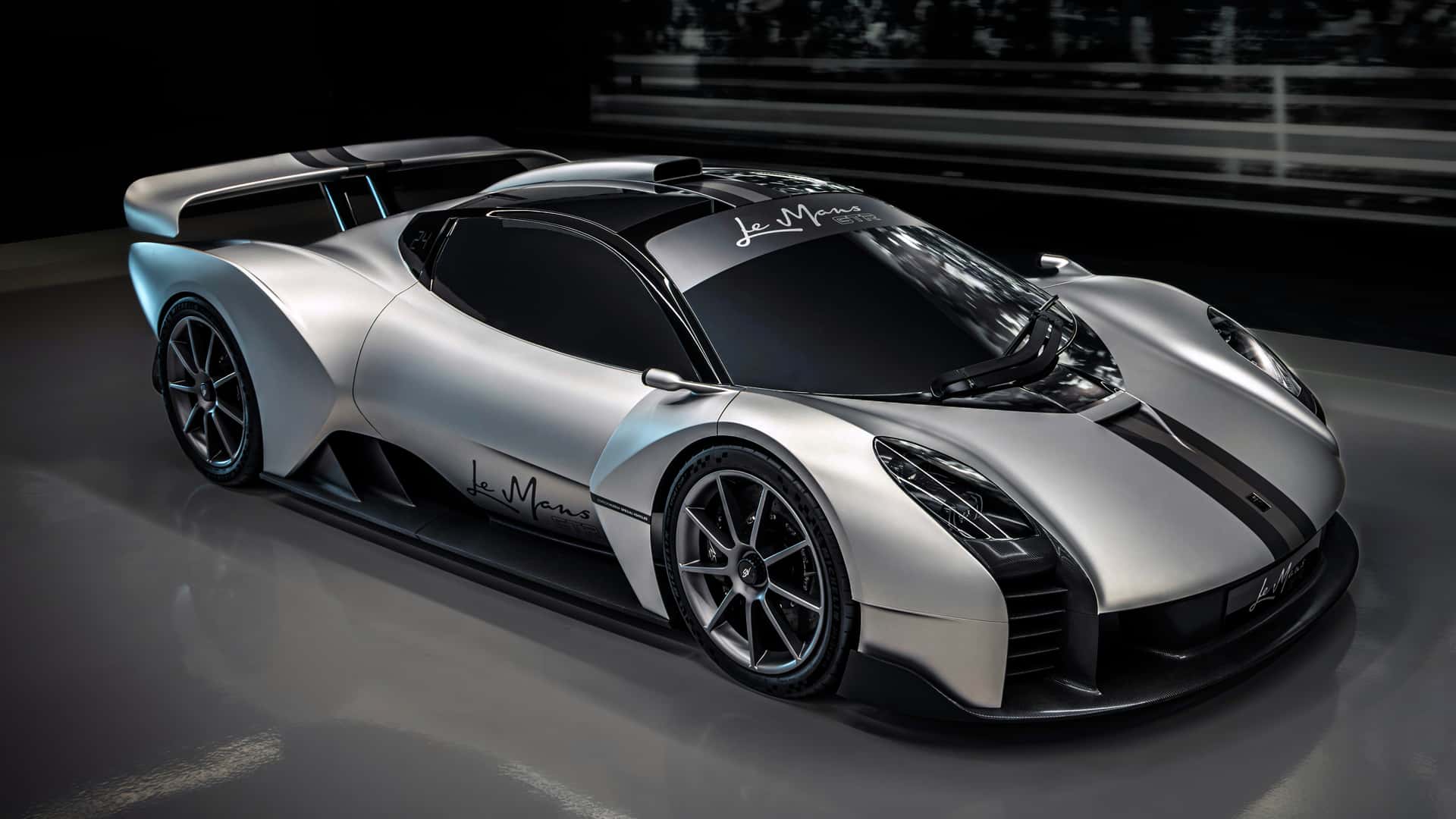 https://cdn.motor1.com/images/mgl/Qe7Ze7/s1/gordon-murray-le-mans-gtr-xp1.jpg