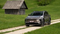 Toyota bZ4x Touring, la prova su strada di Motor1.com