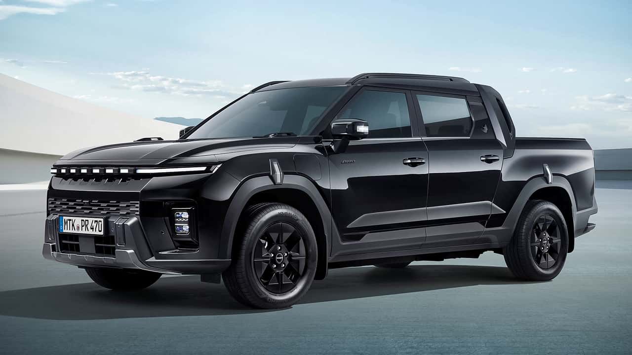 KGM Musso EV (2026) Black Edition