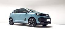 Lançamento da Dacia Spring (2027) em Paris