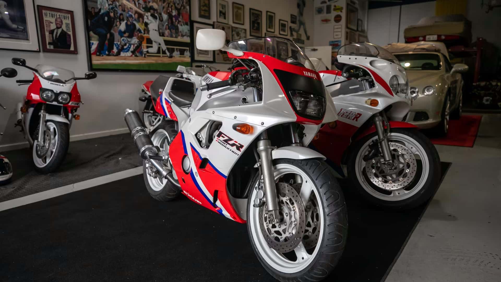 Reggie Jackson's 1990 Yamaha FZR-R 750 OW01 And FZR400 Are Up For Sale