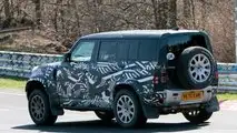 Land Rover Defender SVR Seitenansicht Spion Foto