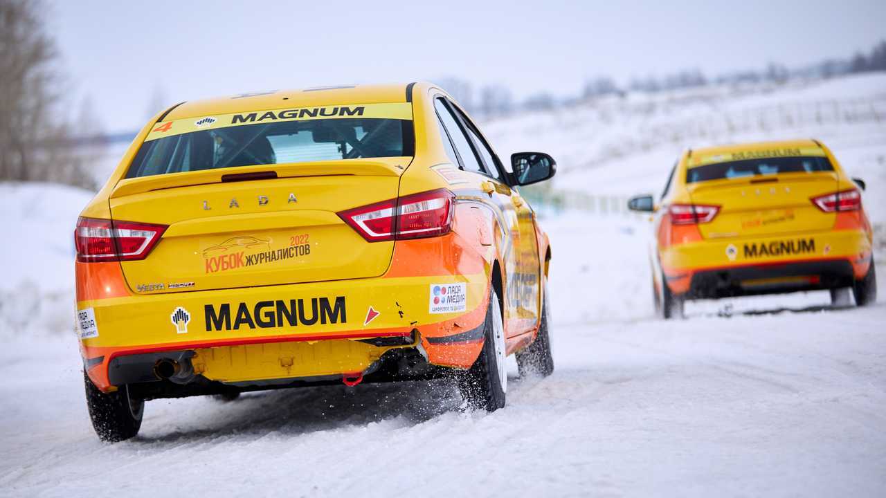 Lada Vesta для синхронных гонок