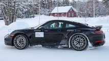 Porsche 911 Turbo, le nuove foto spia del restyling