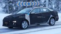 Makyajlı Hyundai Accent Casus Fotoğraflar