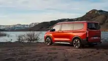 2023 Ford E-Tourneo Custom