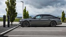 BMW M760e xDrive und BMW 740d xDrive (2023)