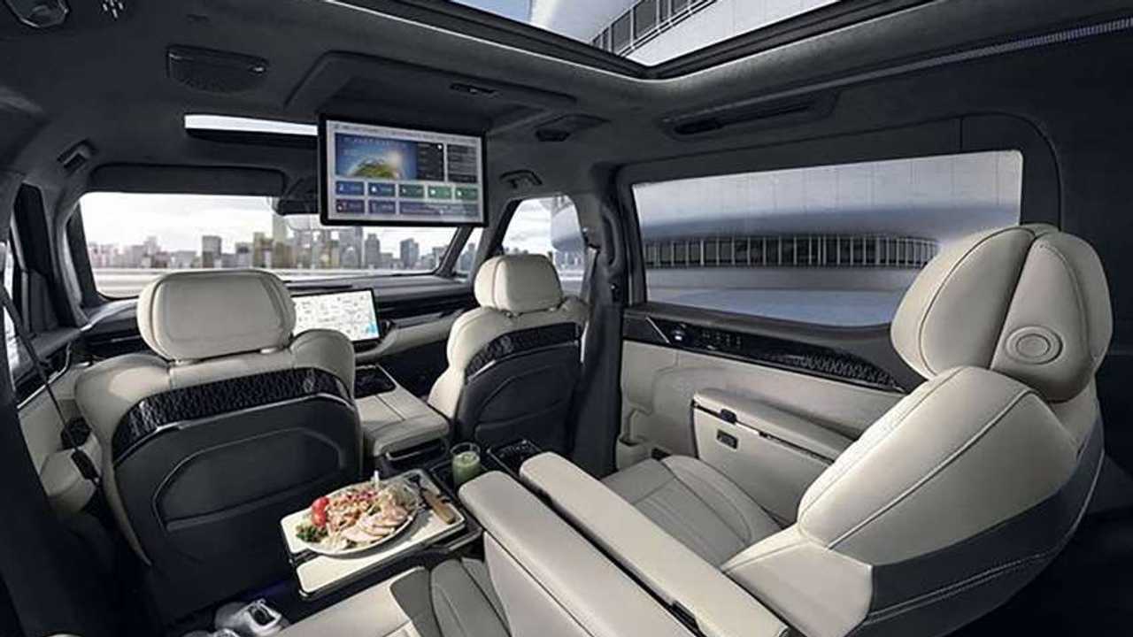 Zeeker 009 minivan 2023. interni