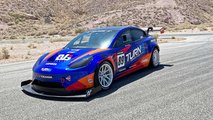 Voiture de course Tesla Model 3 Eneos Pikes Peak