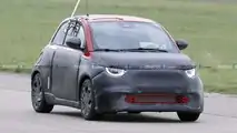 Fotos espía del Abarth 500 EV 2023