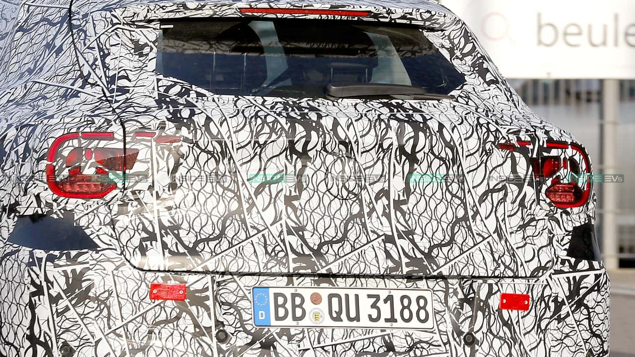 Mercedes GLA EQ als Erlkönig