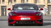 Tesla Model S Plaid (2026) em teste
