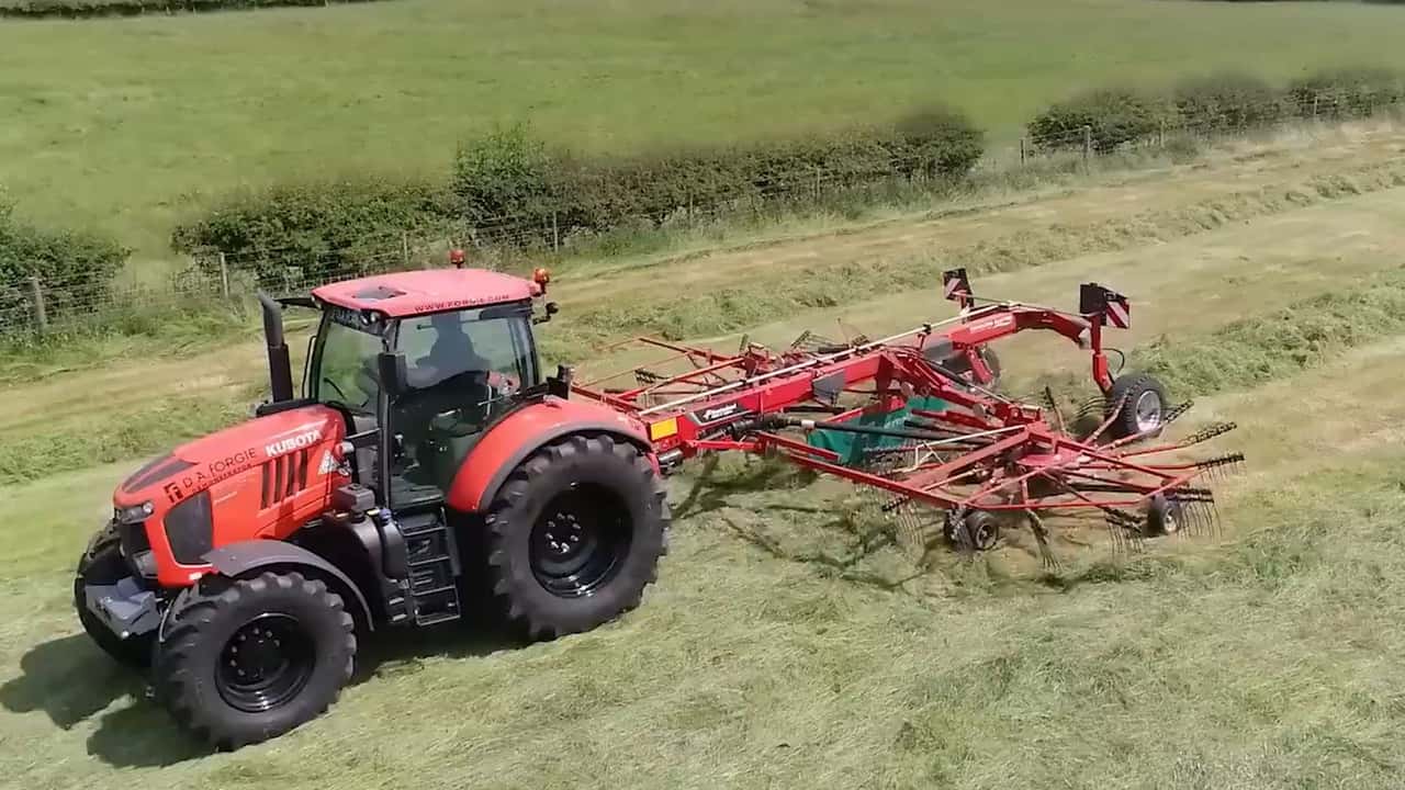 Come scegliere durata e formula del noleggio trattori agricoli
