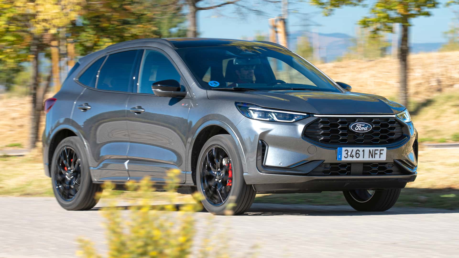 El Ford Kuga 2026 estrena la conducción sin manos BlueCruise