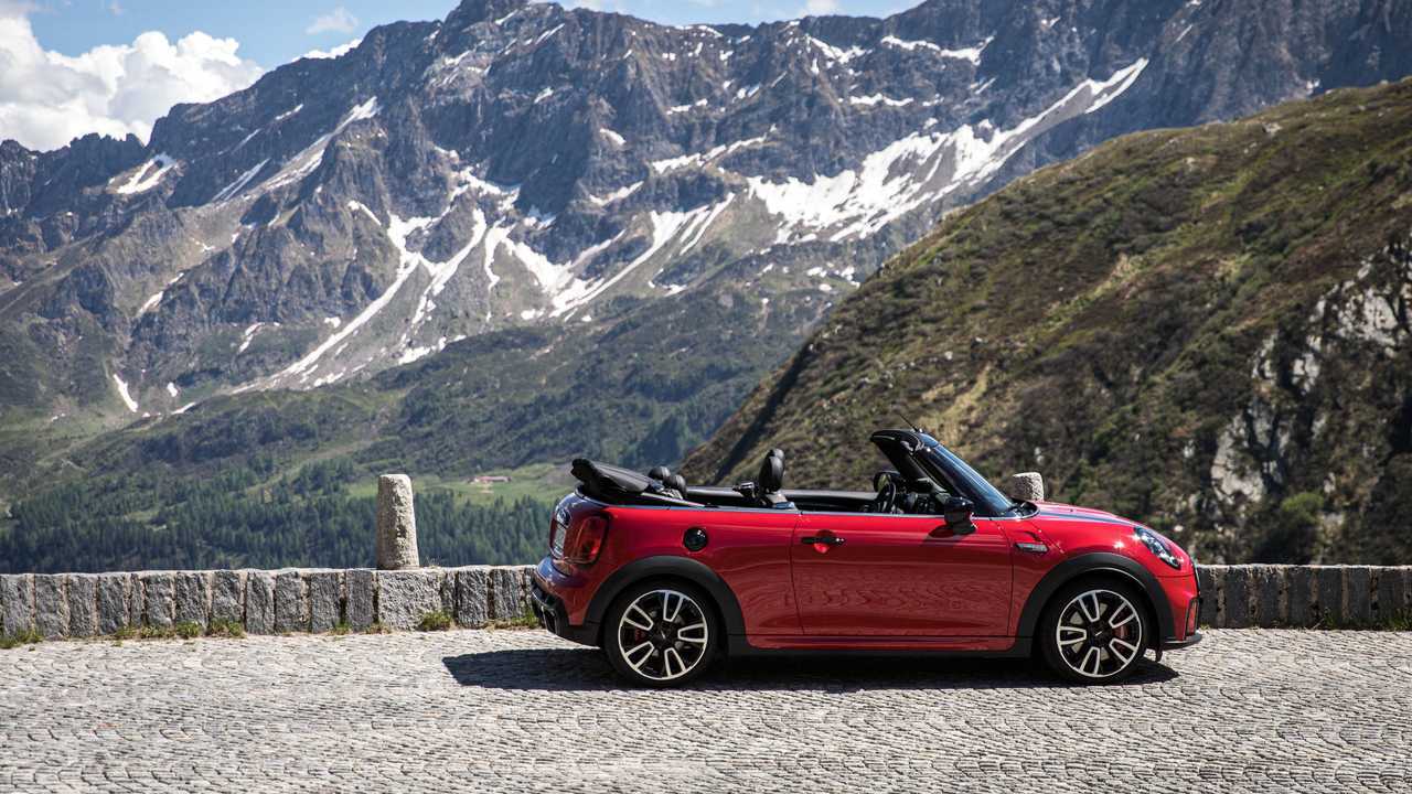 Il viaggio verso la 24 ore del Nurburgring con una MINI JCW