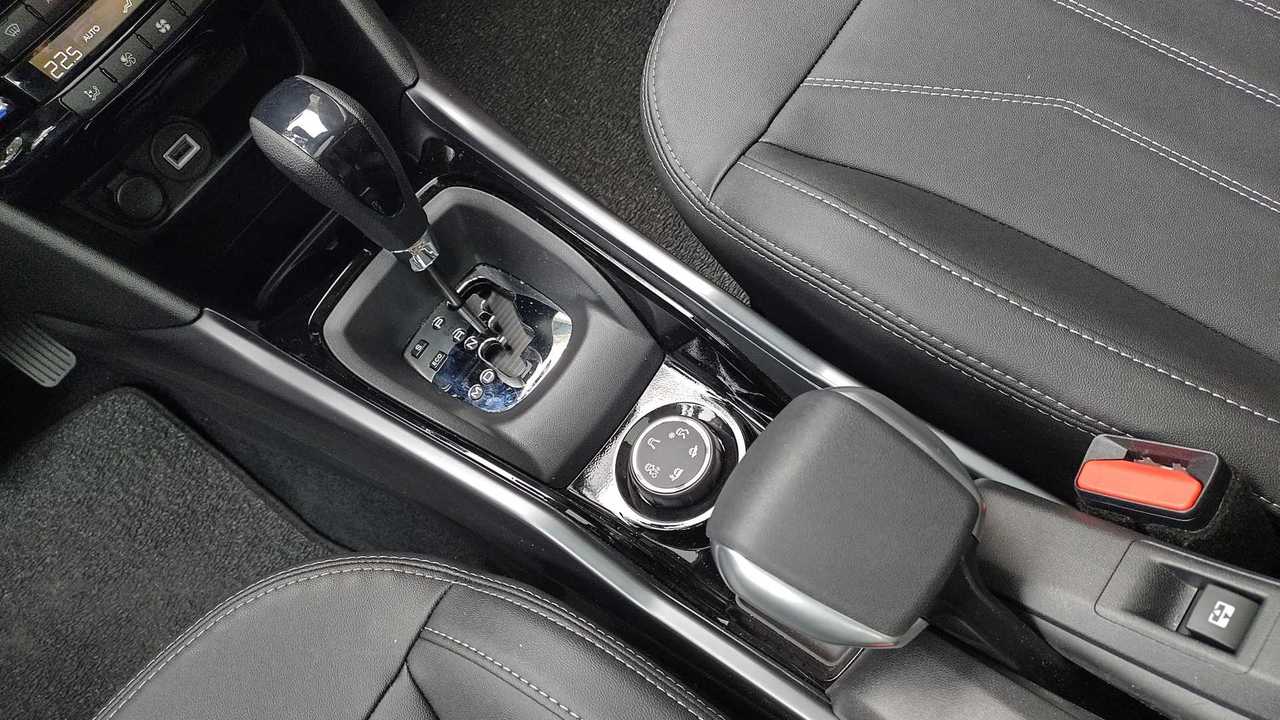 Peugeot 2008 Griffe 1.6T 2023