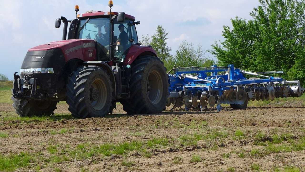 Case IH Magnum 370 CVX