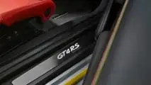 Porsche 718 Cayman GT4 RS TAG Heuer x Porsche — Le leggende della Panamericana