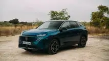 Prima prova Peugeot 3008 Hybrid 2025