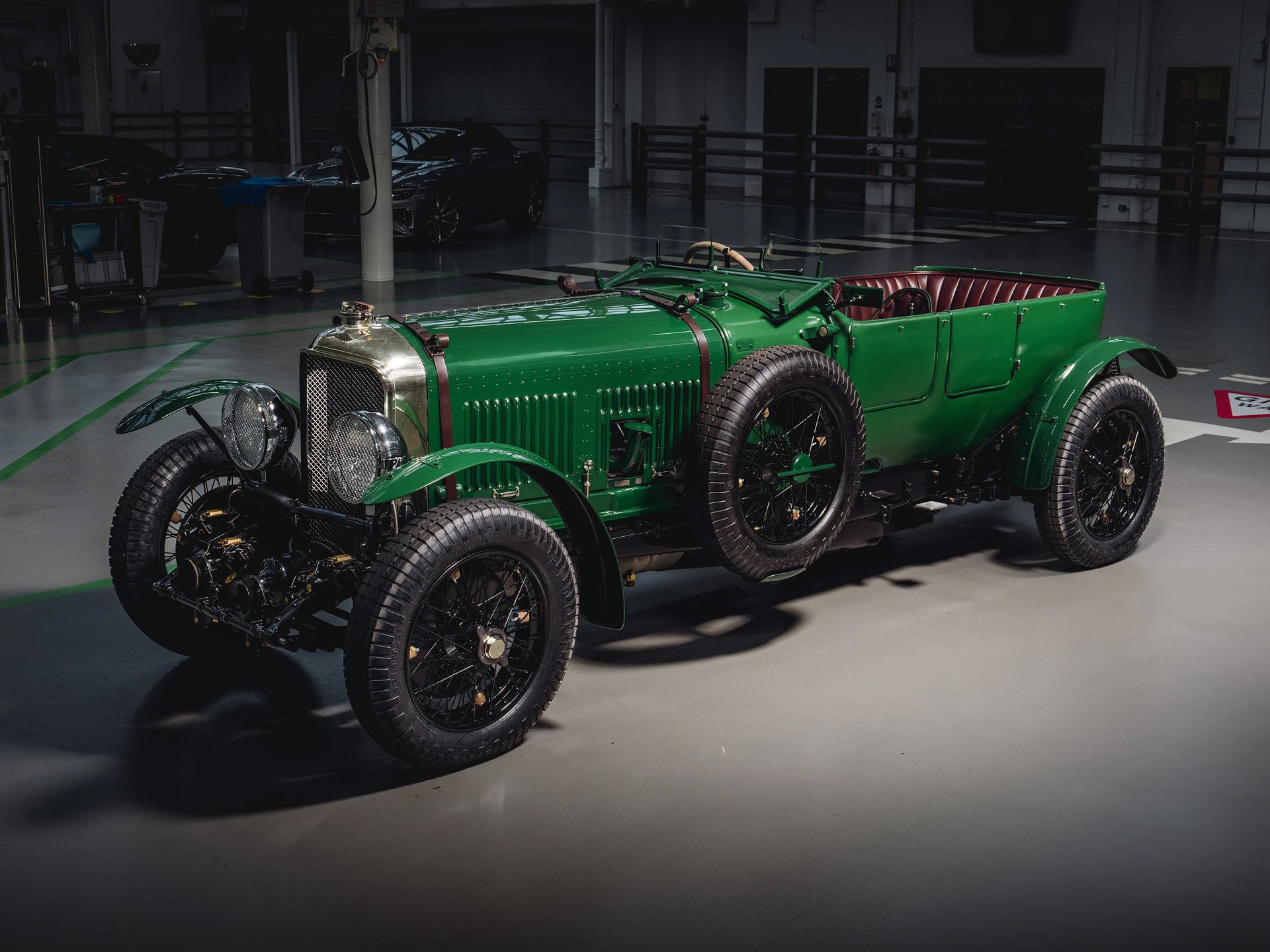 ミニカー ベントレー・ブルートレイン 1⁄18ミニカー(ミニチャンプス