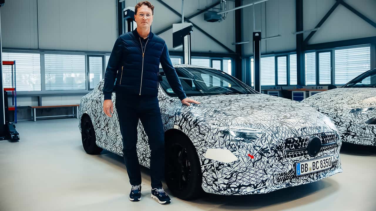 Mercedes CLA elettrica, i nuovi teaser