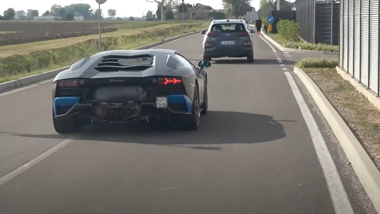 Vídeo del misterioso Lamborghini Aventador
