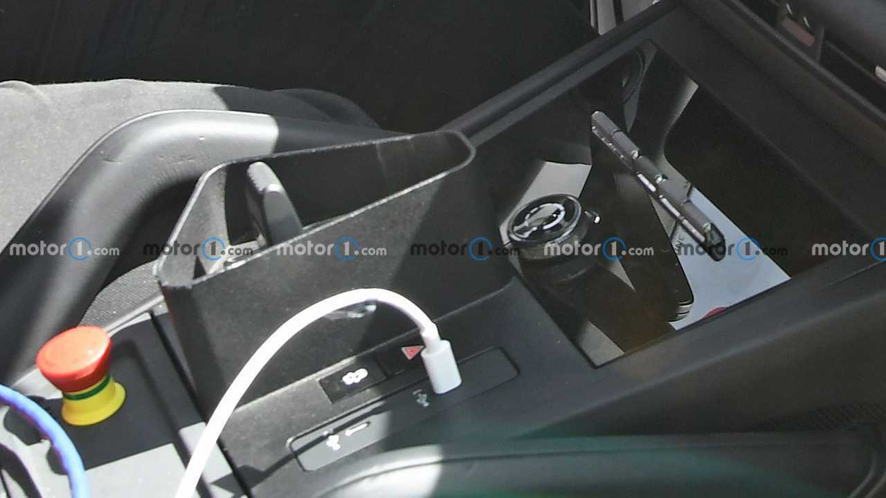 Porsche Cayenne Turbo S E-Hybrid foto spia