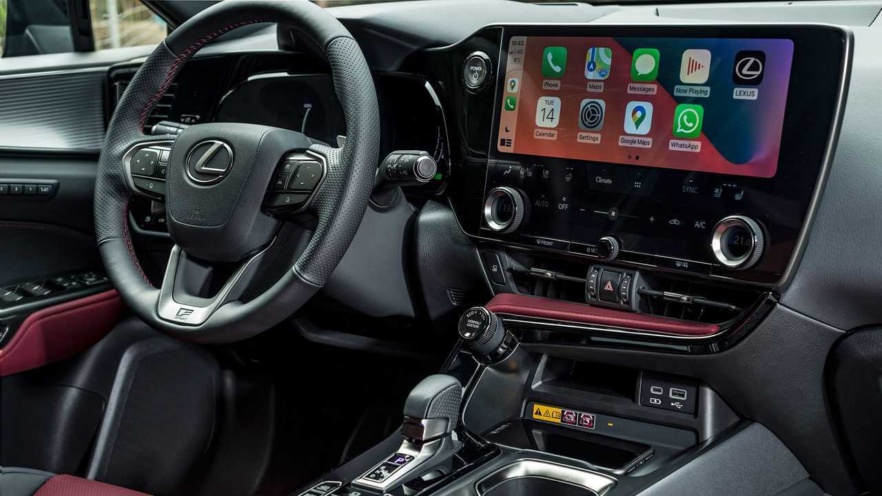 Lexus NX 450h+ (2021) im Test