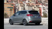 Nuova Kia Carens