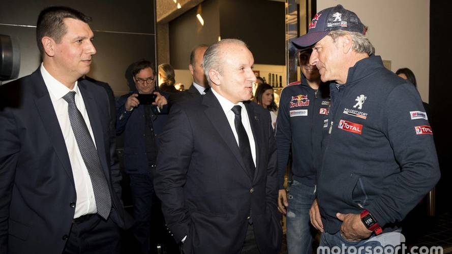 Carlos Sainz al regreso del Dakar 2018
