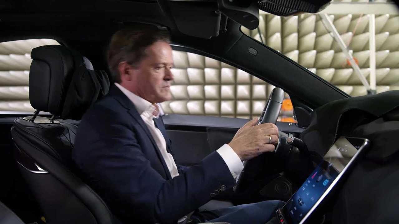 Nuova Mercedes Classe S, anticipazioni di stile e tecnologia