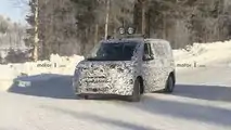 Volkswagen Transporter T7 im Erlkönigvideo