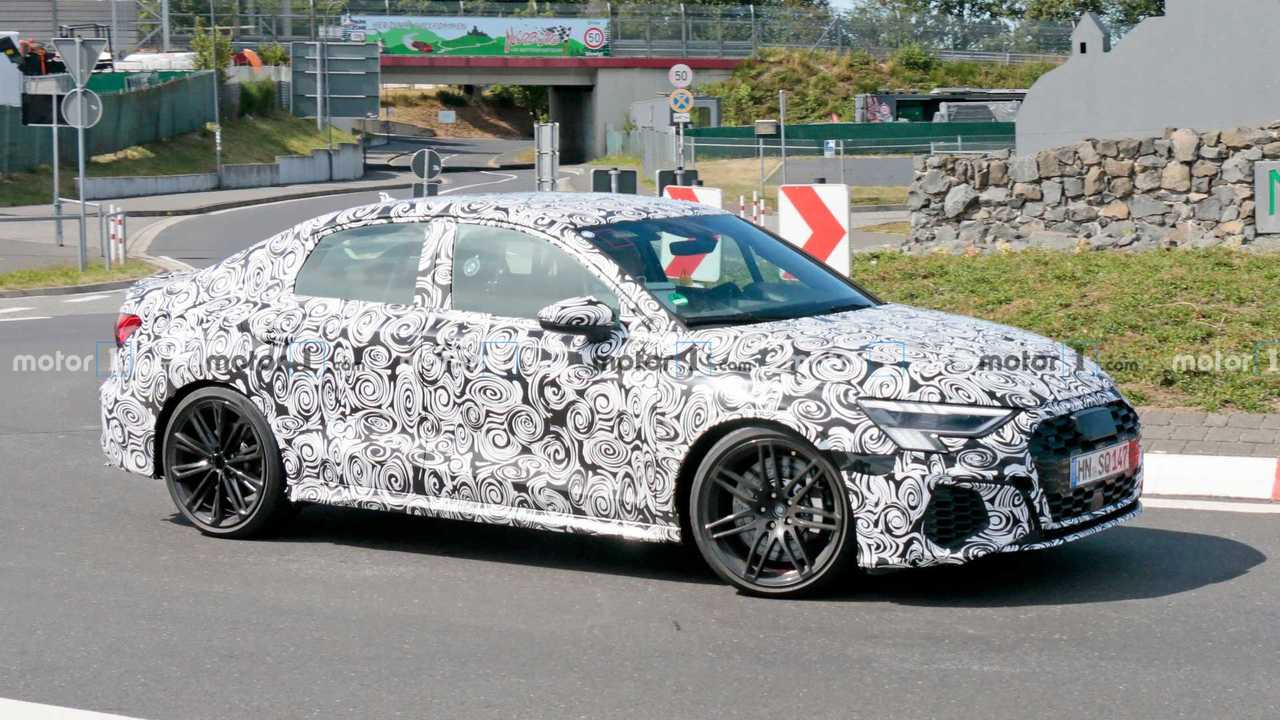 Audi RS3 Limousine Spion Foto