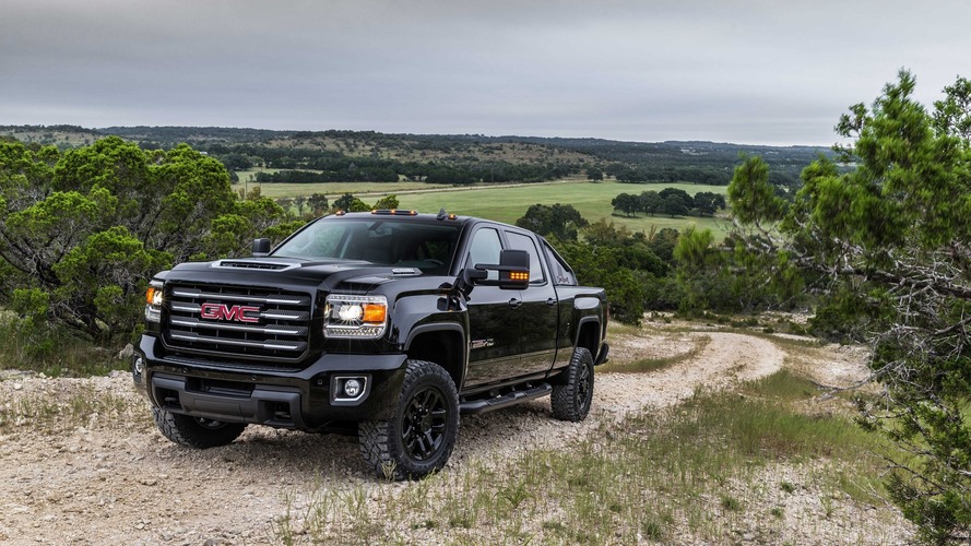 Special Editions Gmc News And Trends Motor1 Special Editions 2017 Gmc Sierra Hd All Terrain X Blends Sinister Looks With 910 Lb Ft