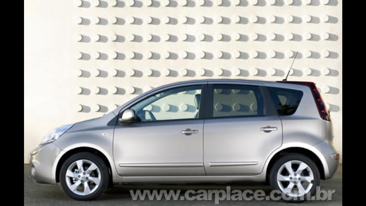Nissan apresenta a nova geração do monovolume Note 2009 em Paris