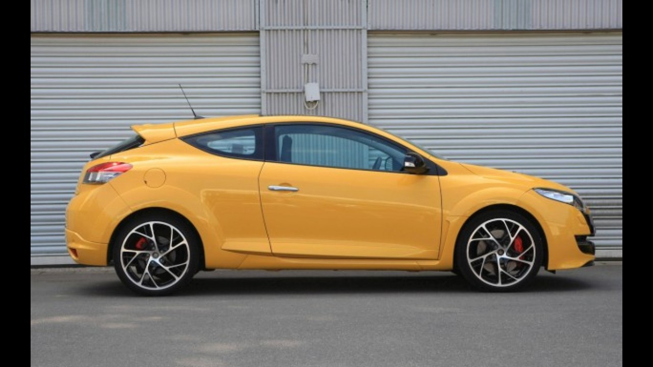 Renault divulga preços e novas fotos do Mégane RS 2010 - Veja em alta resolução