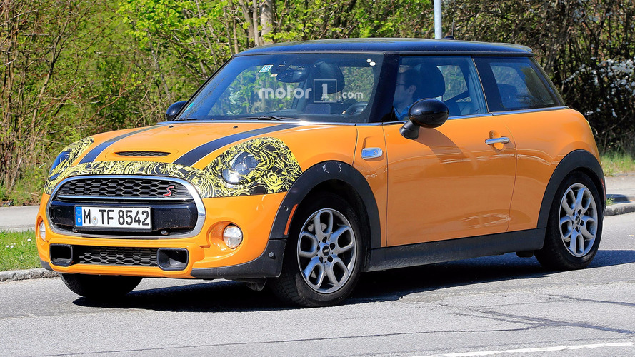 Mini Hardtop Refresh Spy Pics