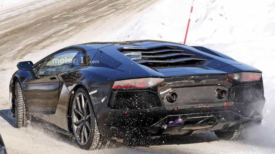 New Lamborghini Aventador version spy photo