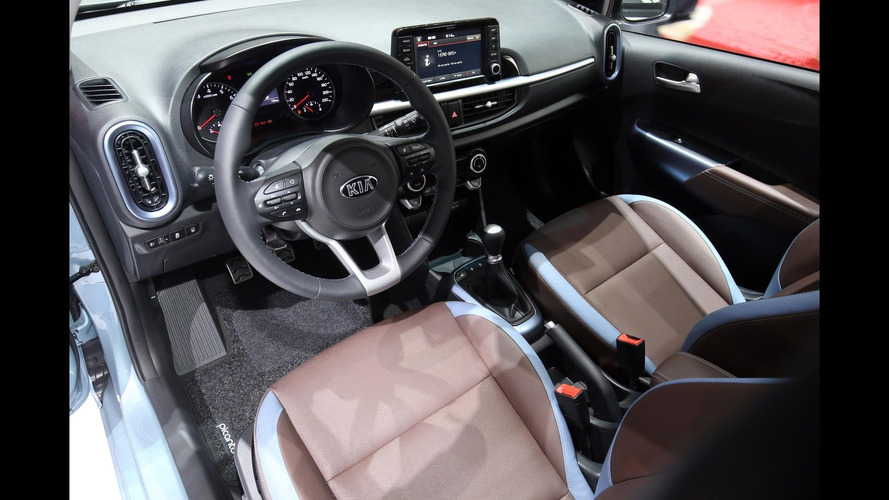 Infiniti Q60 Project Black S concept