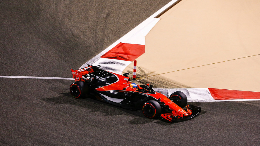 f1-bahrain-gp-2017-fernando-alonso-mclaren-mcl32