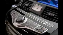 Infiniti M37 startet