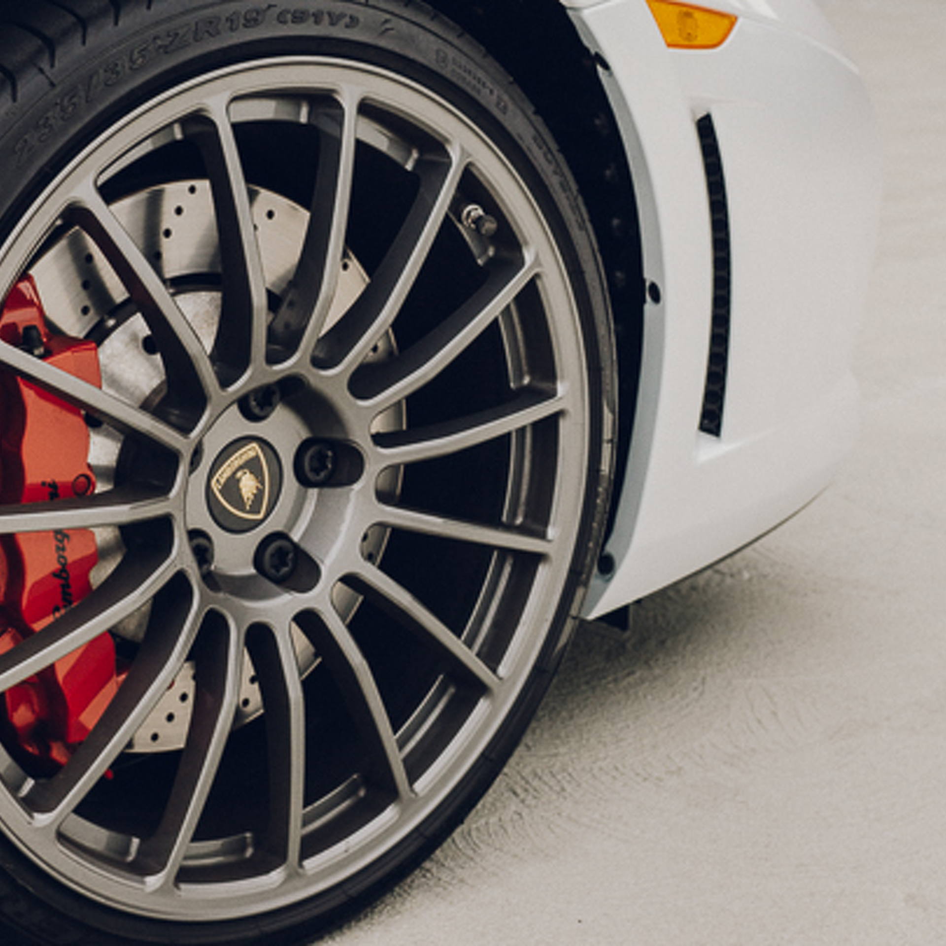 Basking in the Purity of the World’s Last Manual Lamborghini