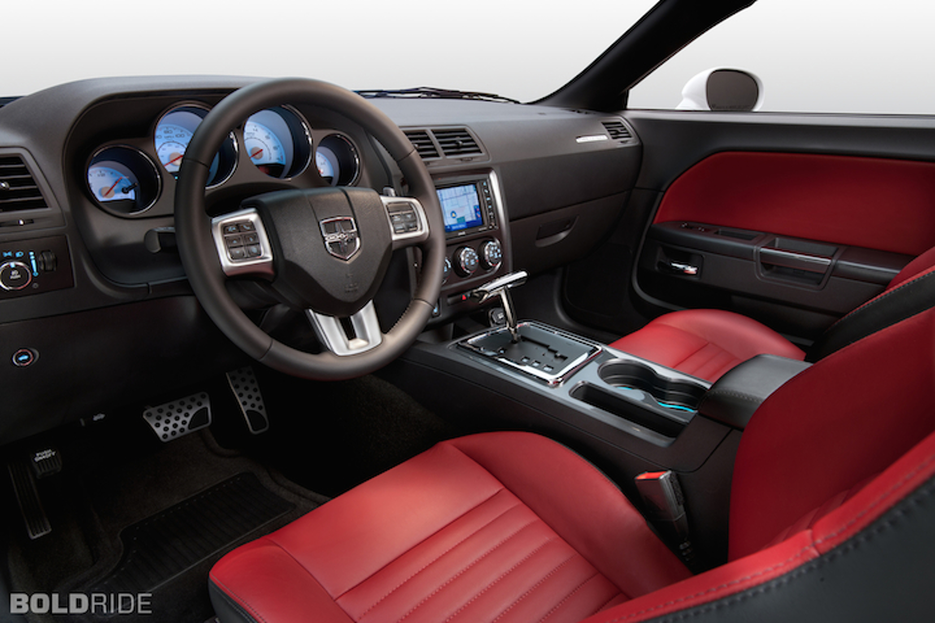 2014 Dodge Challenger Redline Review: With Age Doesn’t Always Come Wisdom