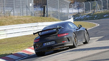 Porsche 911 GT3 facelift spy photo