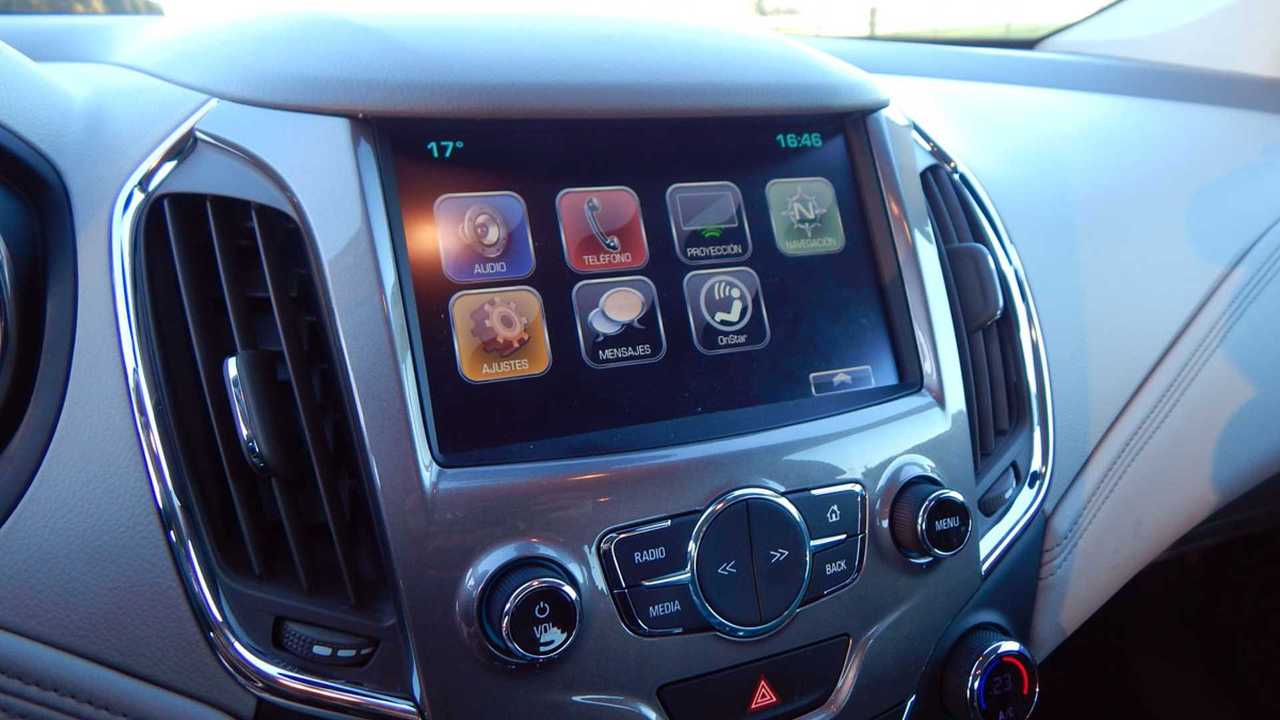 Crítica: Chevrolet Cruze II LTZ Plus Automático
