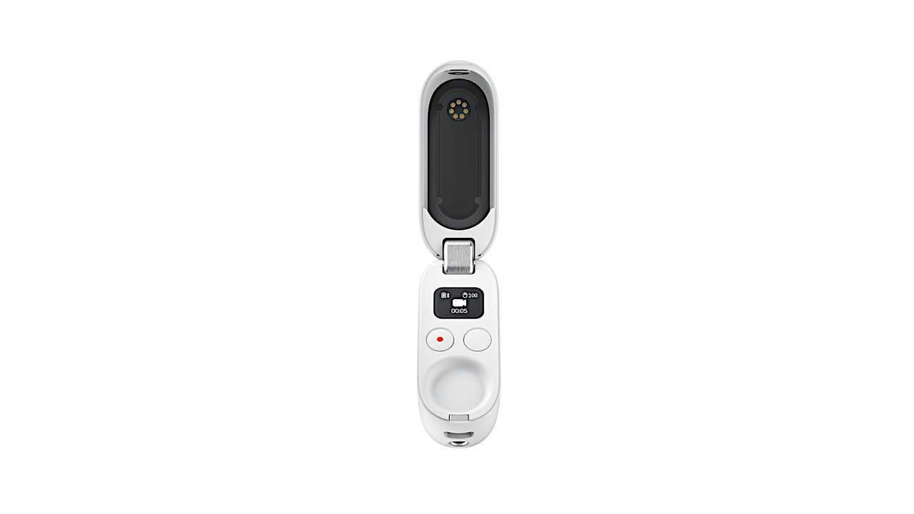 Insta360 GO 2 - Charge Case Front Side