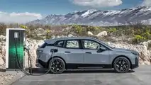 BMW iX xDrive50 (2021)